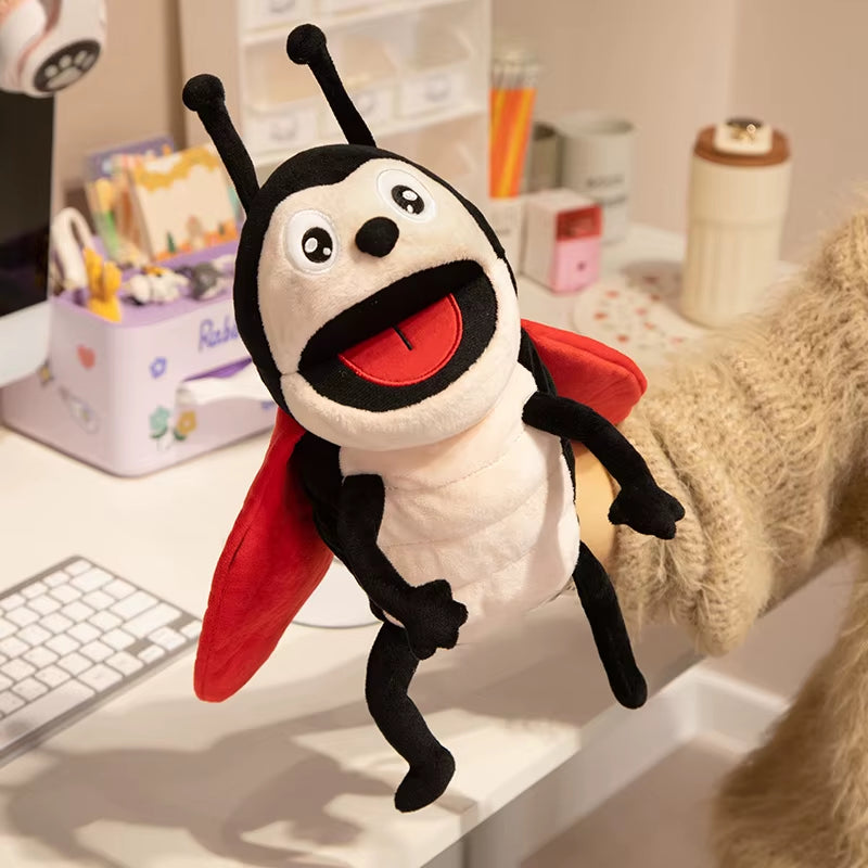 Cute Insect Plush Toys Dragonfly Ants Butterfly Ladybug Bee Cosplay Plush Doll Cute Hand Finger Puppet Educational Baby Toys