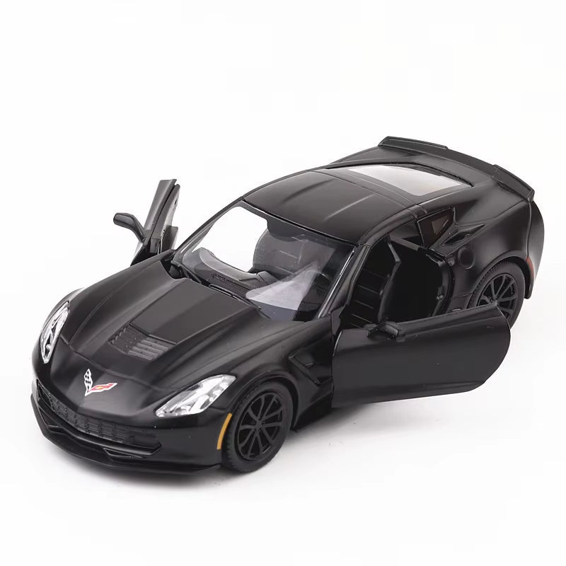1/36 Chevrolet Corvette C7 Alloy Diecast Super Sport Car Model Toys Simulation Metal Vehicle Body with Pull Back Children'S Toys