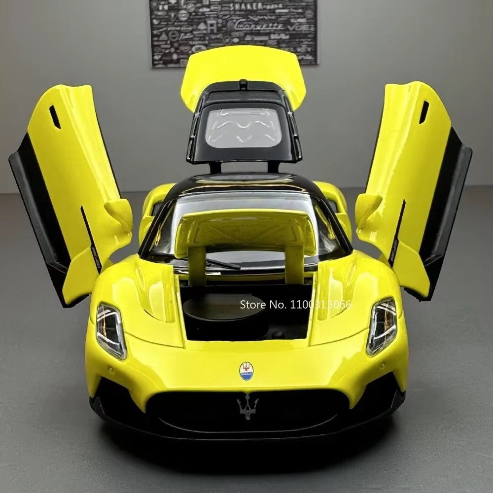 1/32 Maserati MC20 Alloy Car Model Toys Diecasts Metal Simulation with Light Sound Super Sport Vehicles for Boys Birthday Gifts