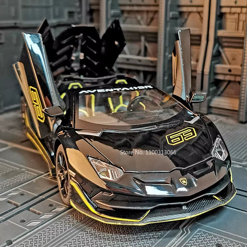 1:24 Lambor SVJ63 Alloy Super Sports Car Model Diecasts Metal Casting Sound Light Pull Back Function Toys for Children Vehicles