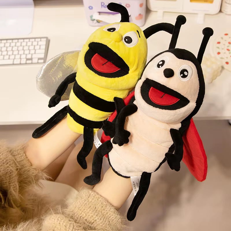 Cute Insect Plush Toys Dragonfly Ants Butterfly Ladybug Bee Cosplay Plush Doll Cute Hand Finger Puppet Educational Baby Toys
