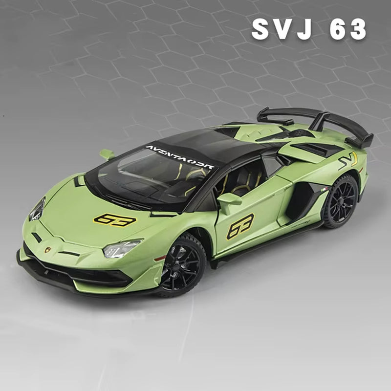 1:24 Lambor SVJ63 Alloy Super Sports Car Model Diecasts Metal Casting Sound Light Pull Back Function Toys for Children Vehicles